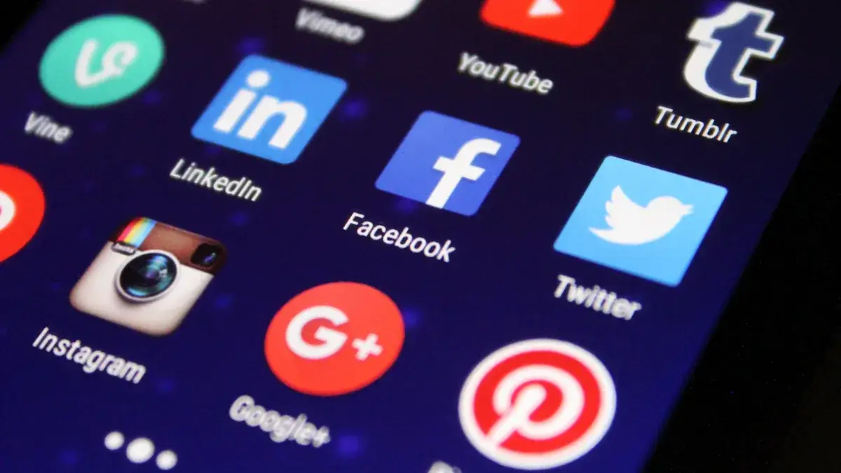 Comment publier une offre d'emploi gratuitement sur LinkedIn en 2025 Maximiser la visibilité de votre linkedin offre d' style=