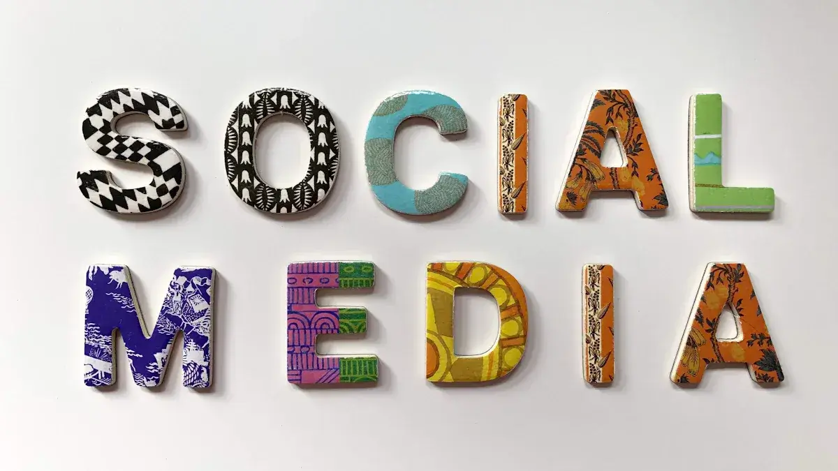 dfd59f27c8354d8386314fb9935761ce Les 15 meilleurs outils de marketing de contenu pour générer des leads qualifiés